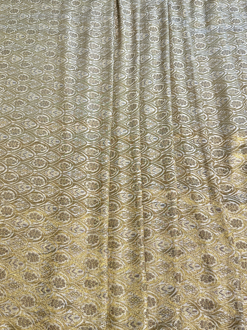 Jamawar Pure Kimkhab Atlas With Golden/Copper Zari Work