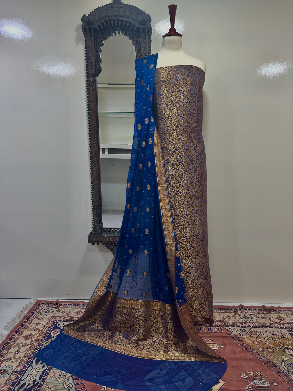 Shirt Pure Kimkhab Atlas With Pure Crinkle Chiffon Dupatta