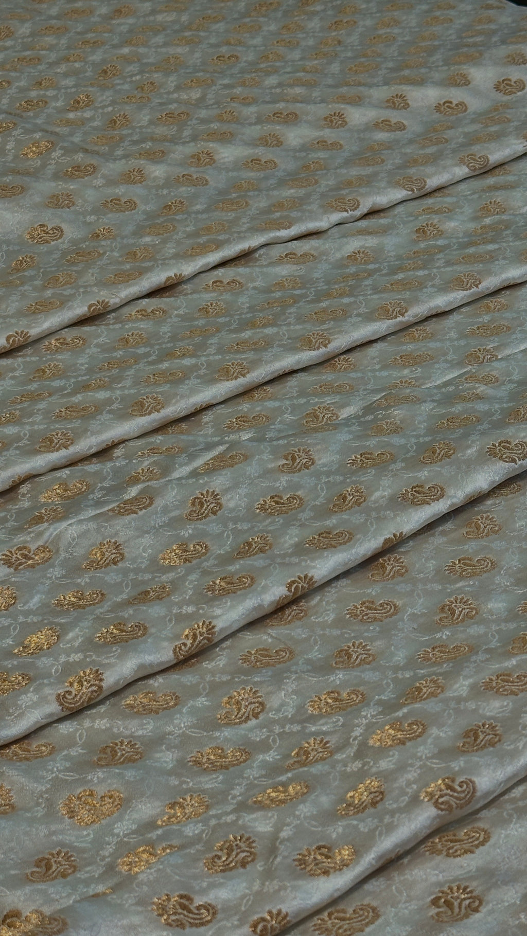 Pure Sartan Kimkhab Jamawar Boti Design With Copper Zari Work