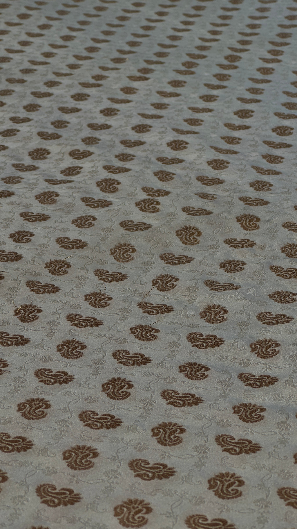 Pure Sartan Kimkhab Jamawar Boti Design With Copper Zari Work